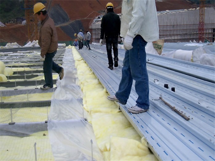 果洛安吉县体育馆网架